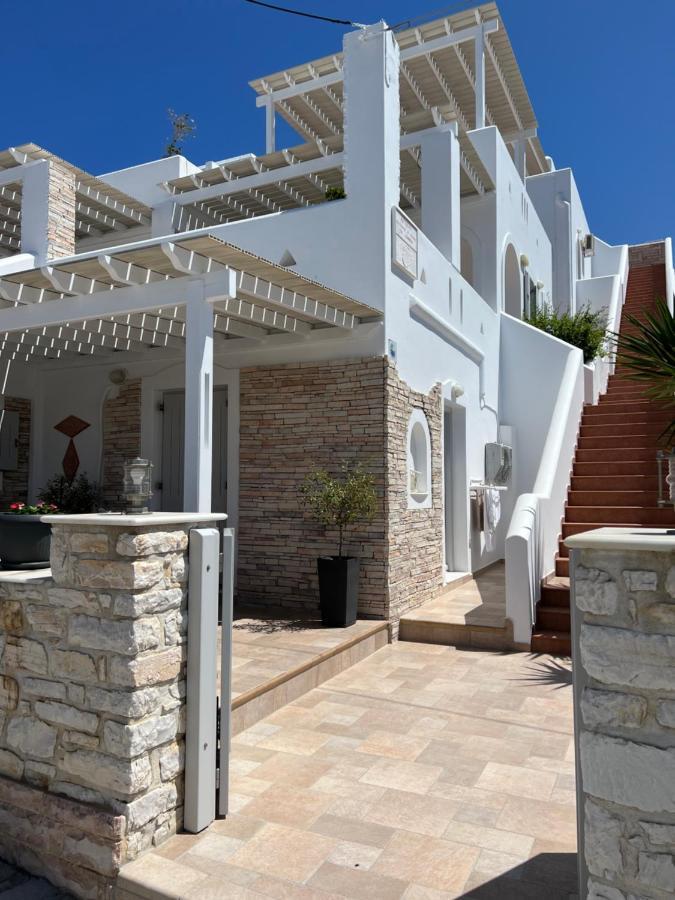 Katerina Apartments & Studios Науса Екстер'єр фото